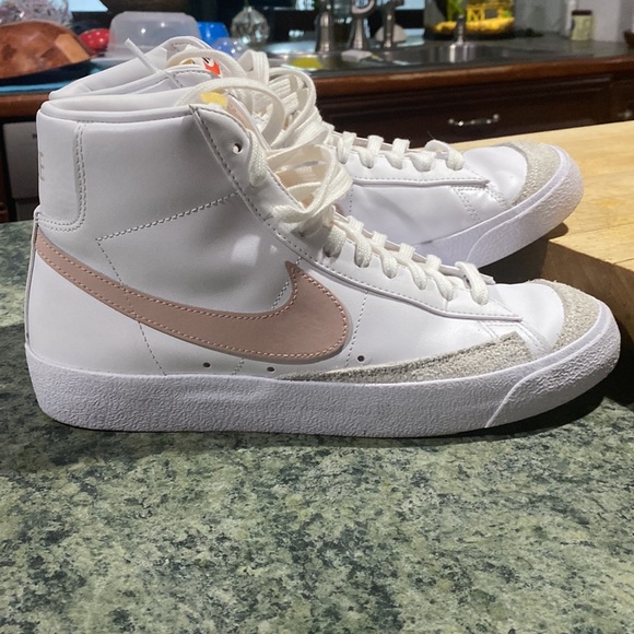 Nike blazer pink - Picture 2 of 5